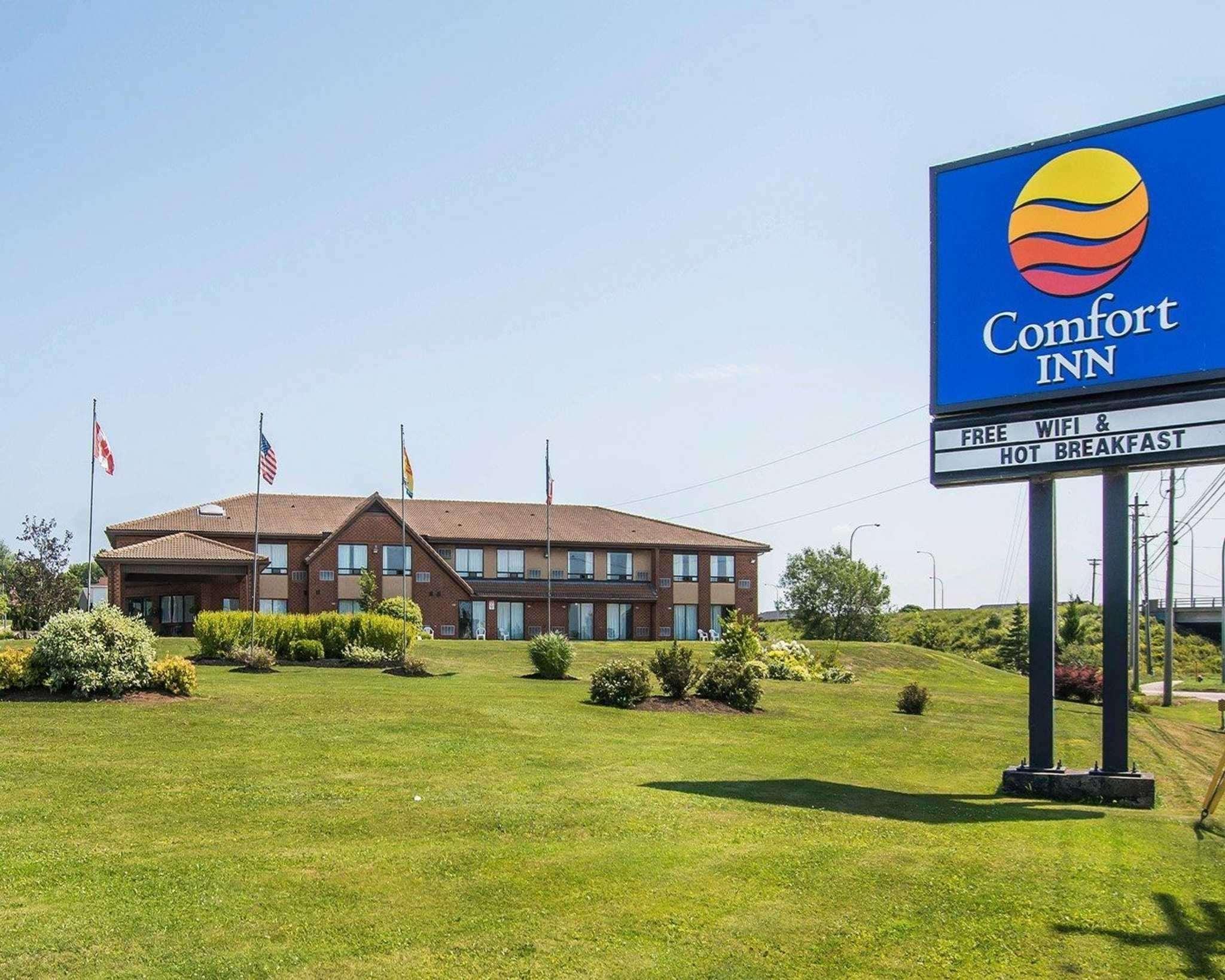 Comfort Inn East Moncton Exterior photo